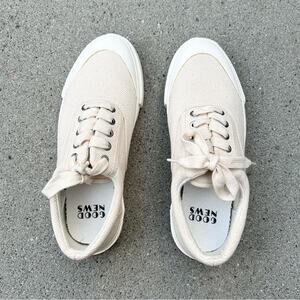 Good News Opal Organic Canvas Recycled Rubber Cream Canvas Sneakers‎ Sz 40